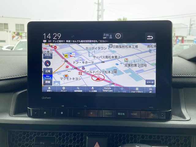 ホンダ ステップワゴン 長野県 2022(令4)年 1.3万km パール 福祉車両　/両側電動ドア　/電動リアゲート　/プッシュスタート　/寒冷地仕様　/後席エアコン　/追従クルーズコントロール　/Bluetooth　/後席モニター　/ＵＳＢ入力端子　/バックカメラ　/フルセグTV　/ドラレコ/三列シート/ウォークスルー/ハーフレザーシート/レーンキープアシスト/衝突被害軽減装置/純正アルミ冬タイヤ車載/前後コーナーセンサー