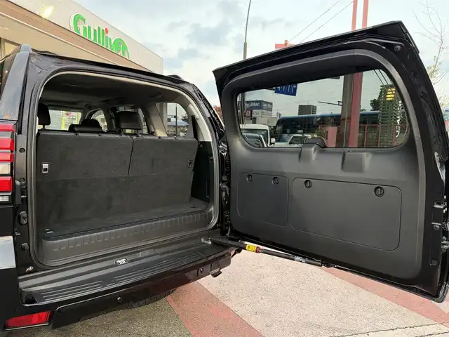 トヨタ ランドクルーザー プラド TX Lパッケージ マットブラED 香川県 2023(令5)年 1.7万km ブラック ワンオーナー/純正9インチナビ/フルセグ/CD/DVD/Bluetooth/バックカメラ/サンルーフ/黒革シート/前席パワーシート/シートヒータ―/シートベンチレーション/純正18インチアルミ/トヨタセーフティセンス/クリアランスソナー/レーダークルーズ/3列目電動格納シート/ビルトイETC