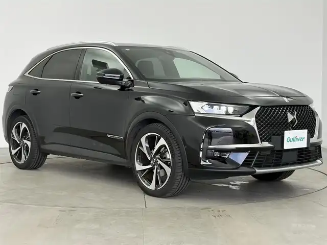 ＤＳオートモビル ＤＳ７ クロスバック グランシック ブルーHDi 愛知県 2019(令1)年 6.2万km ノアールペルラネラ サンルーフ/純正ナビ/　・フルセグTV/　・AM/FM/　・Bluetooth /　・USB/　・iPod/BRM製アナログ時計/アダプティブクルーズコントロール/レーンキープアシスト/ブラインドスポットアシスト/レザーシート/パワーシート/シートヒーター/シートクーラー/本革ステアリング/パワーバックドア/純正20インチAW/ETC/スマートキー