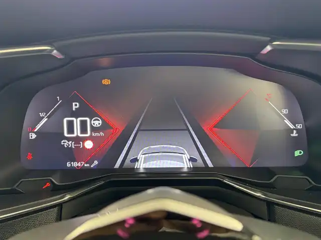 ＤＳオートモビル ＤＳ７ クロスバック グランシック ブルーHDi 愛知県 2019(令1)年 6.2万km ノアールペルラネラ サンルーフ/純正ナビ/　・フルセグTV/　・AM/FM/　・Bluetooth /　・USB/　・iPod/BRM製アナログ時計/アダプティブクルーズコントロール/レーンキープアシスト/ブラインドスポットアシスト/レザーシート/パワーシート/シートヒーター/シートクーラー/本革ステアリング/パワーバックドア/純正20インチAW/ETC/スマートキー