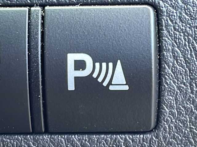 トヨタ アルファード 240S 岐阜県 2013(平25)年 7.6万km ホワイトパールクリスタルシャイン 禁煙車/アルパインナビ/フルセグTV/モデリスタエアロ/クリアランスソナー/両側パワースライドドア/フリップダウンモニター/前後コーナーセンサー/nanoe/3列シート/オットマン/カーテンエアバッグ/前後ドライブレコーダー/ビルトインETC/ローダウン/LEDウェルカムライト/社外マフラーカッター/純正アルミホイール/純正フロアマット/ドアバイザー/プッシュスタート/スマートキー/スペアキー/純正積込