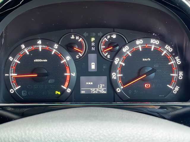 トヨタ アルファード 240S 岐阜県 2013(平25)年 7.6万km ホワイトパールクリスタルシャイン 禁煙車/アルパインナビ/フルセグTV/モデリスタエアロ/クリアランスソナー/両側パワースライドドア/フリップダウンモニター/前後コーナーセンサー/nanoe/3列シート/オットマン/カーテンエアバッグ/前後ドライブレコーダー/ビルトインETC/ローダウン/LEDウェルカムライト/社外マフラーカッター/純正アルミホイール/純正フロアマット/ドアバイザー/プッシュスタート/スマートキー/スペアキー/純正積込