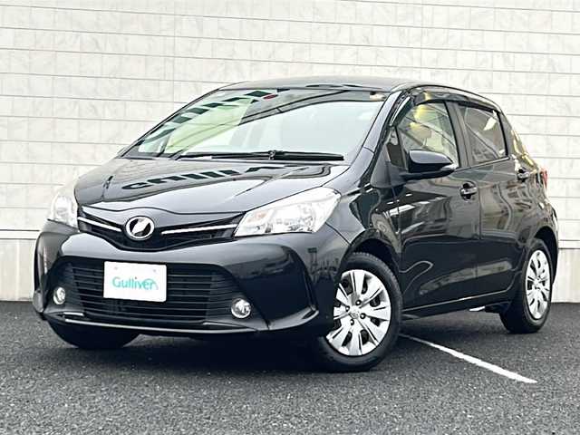 トヨタ ヴィッツ U 千葉県 2014(平26)年 6.4万km ブラックマイカ 社外メモリナビ【AVN137MW】/ワンセグTV/CD/AM/FM/バックカメラ/運転席シートヒーター/ETC/アイドリングストップ/ステアリングスイッチ/スマートキー/純正フロアマット