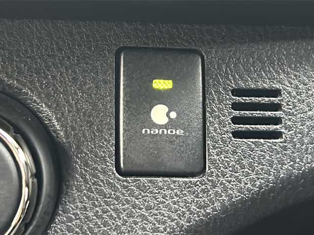 トヨタ ヴィッツ U 千葉県 2014(平26)年 6.4万km ブラックマイカ 社外メモリナビ【AVN137MW】/ワンセグTV/CD/AM/FM/バックカメラ/運転席シートヒーター/ETC/アイドリングストップ/ステアリングスイッチ/スマートキー/純正フロアマット