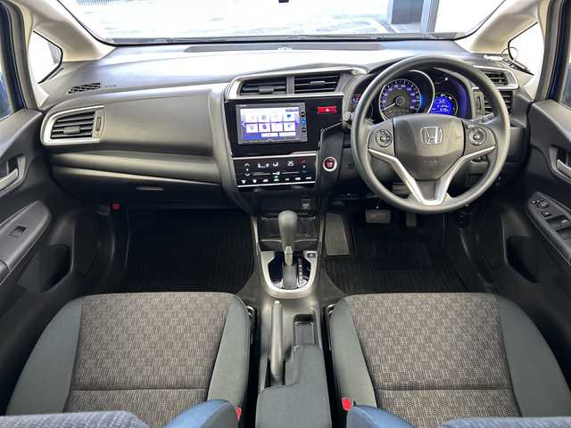 ホンダ フィット 13G Lパッケージ 奈良県 2016(平28)年 1.2万km ブリリアントスポーティブルーメタリック2トーン 純正ギャザーズナビ/フルセグ CD DVD BT MSV AUX/バックカメラ/ドライブレコーダー/ビルトインETC/クルーズコントロール/CTBA/LEDヘッドライト/オートライト/アイドリングストップ/スマートキー/ECON/プラズマクラスター