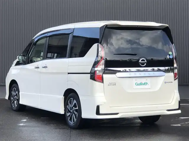 日産 セレナ