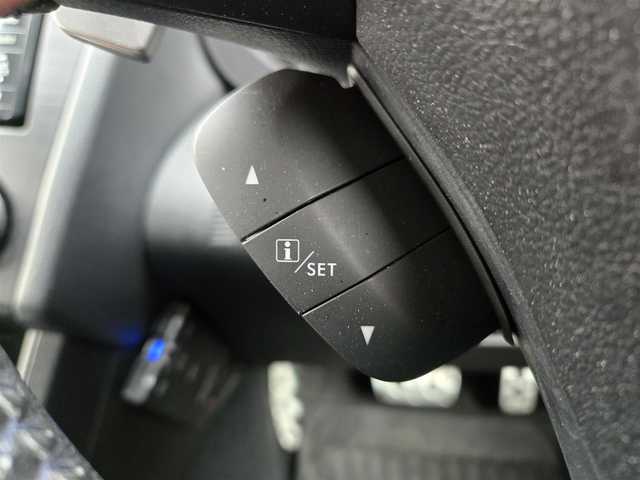 スバル インプレッサ ＸＶ 2．0i－L アイサイト 山形県 2013(平25)年 7.6万km デザートカーキ (株)IDOMが運営する【じしゃロン山形店】の自社ローン専用車両になります。/こちらは現金またはオートローンご利用時の価格です。/自社ローンご希望の方は別途その旨お申付け下さい。/純正ＳＤナビ（ＣＮ－Ｓ３１０ＷＤ）/バックカメラ/ＥＴＣ/クルーズコントロール（追従有）/フルセグテレビ/Bluetoothオーディオ/コーナーセンサー/アイドリングストップ/Ｄ席パワーシート/ＭＴモード付きＡＴ/パドルシフト/横滑り防止装置/盗難防止装置/レーンキープアシスト/衝突被害軽減システム/プッシュスタート/スマートキー/エアバッグ(W＋サイド)/純正アルミホイール(17インチ)