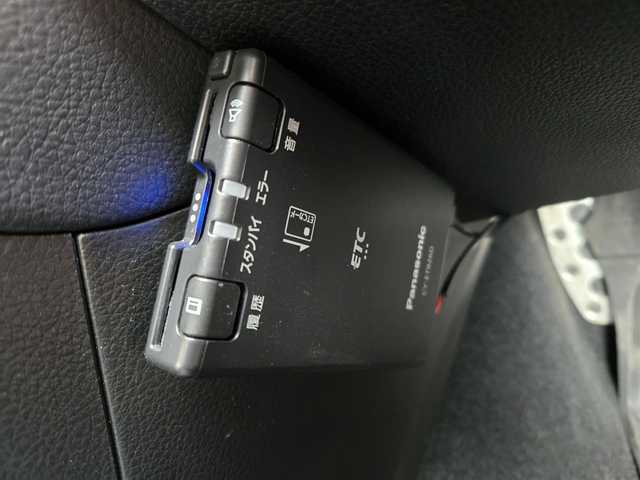 スバル インプレッサ ＸＶ 2．0i－L アイサイト 山形県 2013(平25)年 7.6万km デザートカーキ (株)IDOMが運営する【じしゃロン山形店】の自社ローン専用車両になります。/こちらは現金またはオートローンご利用時の価格です。/自社ローンご希望の方は別途その旨お申付け下さい。/純正ＳＤナビ（ＣＮ－Ｓ３１０ＷＤ）/バックカメラ/ＥＴＣ/クルーズコントロール（追従有）/フルセグテレビ/Bluetoothオーディオ/コーナーセンサー/アイドリングストップ/Ｄ席パワーシート/ＭＴモード付きＡＴ/パドルシフト/横滑り防止装置/盗難防止装置/レーンキープアシスト/衝突被害軽減システム/プッシュスタート/スマートキー/エアバッグ(W＋サイド)/純正アルミホイール(17インチ)