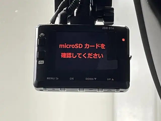 トヨタ ルーミー カスタムG 愛知県 2018(平30)年 7.5万km ブラックマイカメタリック 純正ＳＤナビ　/（AM/FM/SD/Bluetooth/フルセグTV）/両側パワースライドドア　/純正Fエアロ/バックカメラ　/ビルトインＥＴＣ　/ＬＥＤヘッドライト　/ドライブレコーダー　/トヨタスマートアシスト/　　-衝突軽減ブレーキ/　　-車線逸脱警報/　　-ふらつき警報/　　-先行車発進お知らせ/　　-オートマチックハイビーム/純正１４インチＡＷ　/クルーズコントロール　/純正フロアマット　/フォグランプ