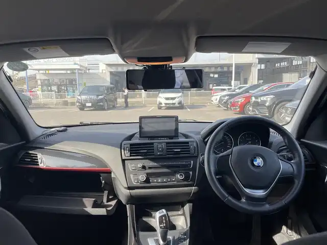 ＢＭＷ １１６ｉ スポーツ 滋賀県 2013(平25)年 7.5万km 白 前後ドラレコ(ルームミラータイプ)/16インチ社外アルミ＆スタッドレスタイヤ積み込み/社外ナビ/フルセグTV/AUX/キセノンヘッドライト/純正16インチAW/純正フロアマット
