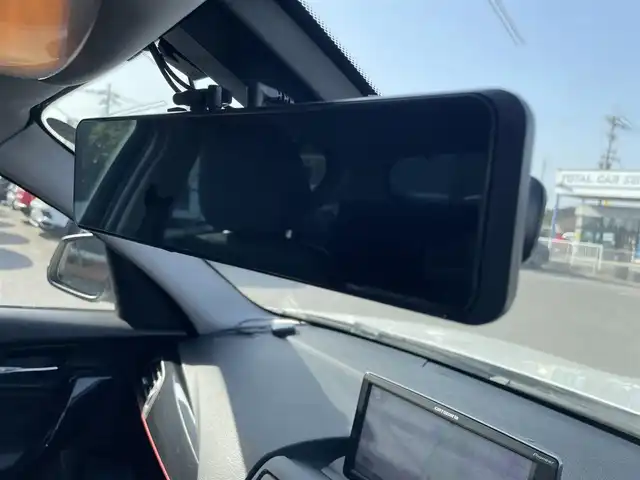ＢＭＷ １１６ｉ スポーツ 滋賀県 2013(平25)年 7.5万km 白 前後ドラレコ(ルームミラータイプ)/16インチ社外アルミ＆スタッドレスタイヤ積み込み/社外ナビ/フルセグTV/AUX/キセノンヘッドライト/純正16インチAW/純正フロアマット