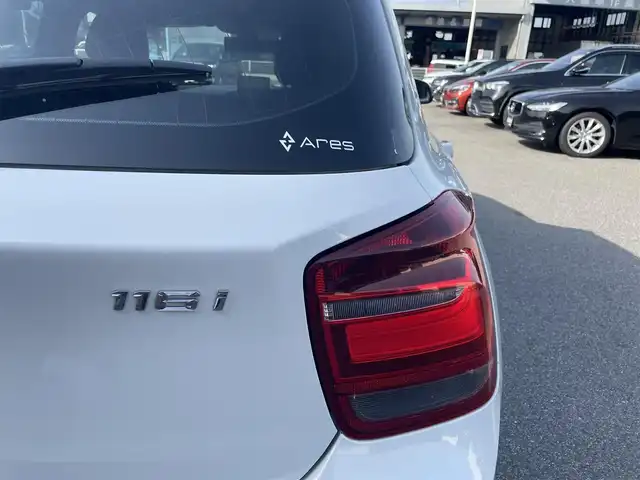 ＢＭＷ １１６ｉ スポーツ 滋賀県 2013(平25)年 7.5万km 白 前後ドラレコ(ルームミラータイプ)/16インチ社外アルミ＆スタッドレスタイヤ積み込み/社外ナビ/フルセグTV/AUX/キセノンヘッドライト/純正16インチAW/純正フロアマット