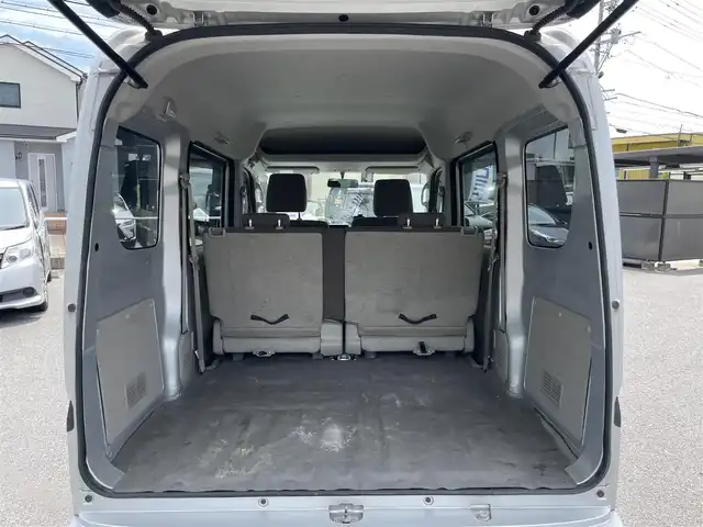 スズキ エブリイ JOINターボ 愛知県 2016(平28)年 7.3万km シルキーシルバーメタリック (株)IDOMが運営する【じしゃロン名古屋鳴海店】の自社ローン専用車両になりますこちらは現金またはオートローンご利用時の価格です。自社ローンご希望の方は別途その旨お申付け下さい/登録時72366km/ワンオーナー/ETC/純正オーディオ/電動格納ミラー/純正ドアバイザー/純正フロアマット/12V120W/保証書/取扱説明書