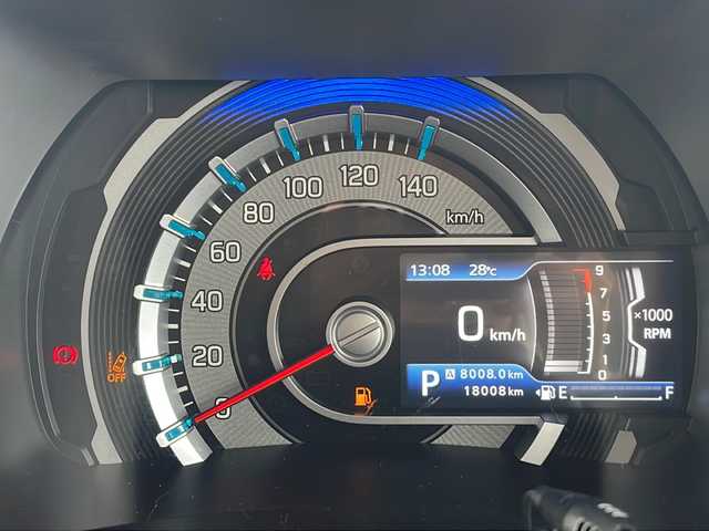 スズキ ハスラー HYBRID G 三重県 2020(令2)年 1.8万km ピュアホワイトP 純正8型ナビ/前席シートヒーター/衝突軽減ブレーキ/レーンキープアシスト/ステアリングリモコン/オートライト/LEDヘッドライト/コーナーセンサー/電動格納ミラー/禁煙車