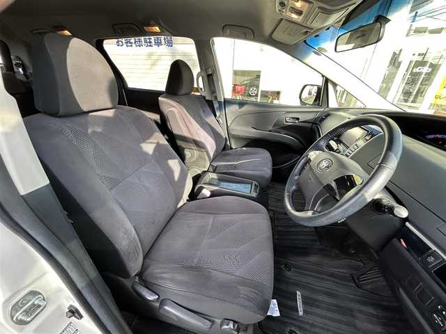 トヨタ エスティマ アエラス 大阪府 2013(平25)年 9.4万km ホワイトパールクリスタルシャイン (株)IDOMが運営する【じしゃロン堺店】の自社ローン専用車両になりますこちらは現金またはオートローンご利用時の価格です。自社ローンご希望の方は別途その旨お申付け下さい/両側パワースライドドア/純正SDナビゲーション/バックカメラ/CD/DVD/SD/BT/DTV/クルーズコントロール/HIDヘッドライト/オートライト/フォグライト/ドアバイザー/純正フロアマット