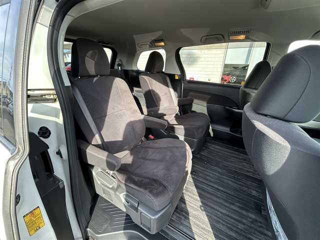 トヨタ エスティマ アエラス 大阪府 2013(平25)年 9.4万km ホワイトパールクリスタルシャイン (株)IDOMが運営する【じしゃロン堺店】の自社ローン専用車両になりますこちらは現金またはオートローンご利用時の価格です。自社ローンご希望の方は別途その旨お申付け下さい/両側パワースライドドア/純正SDナビゲーション/バックカメラ/CD/DVD/SD/BT/DTV/クルーズコントロール/HIDヘッドライト/オートライト/フォグライト/ドアバイザー/純正フロアマット