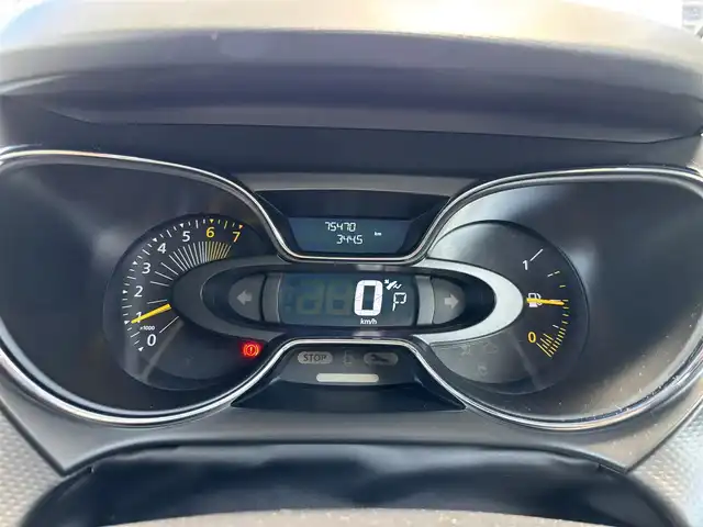 ルノー キャプチャー インテンス 京都府 2015(平27)年 7.6万km 黒Ⅱ 75470キロ/車検：令和8年7月30日有効期限/社外SDナビ/Bluetooth/フルセグTV/バックカメラ/ETC/クリアランスソナー/スマートカードキー2個/オートワイパー/保証書