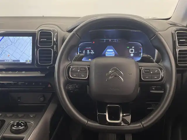 シトロエン シトロエン Ｃ５ エアクロス シャイン ブルーHDi 岡山県 2020(令2)年 5.3万km グレーＭⅡ 純正メモリーナビ/フルセグTV/Rカメラ/左サイドカメラ/パワーテールゲート/合皮コンビシート/PDC/パワーシート（D）/パーキングアシスト/ワイヤレスチャージ/アップルカープレイ/USB/フルセグTV/ACC/インテリジェントハイビーム/アクティブセーフティーブレーキ/トラフィックサインインフォメーション/BSM/疲労検知システム/アンビエンスライト/ETC/ディレクショナルヘッドライト/ヒルディセントコントロール/走行モード