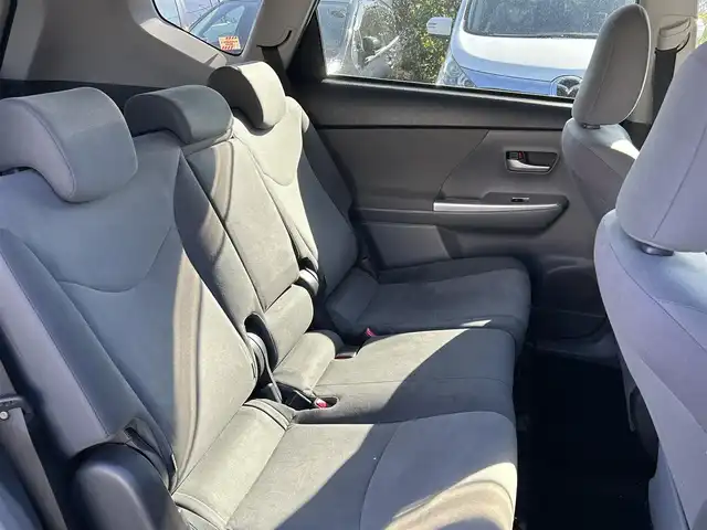 トヨタ プリウス α S 東京都 2012(平24)年 6.7万km ブラック 【(株)IDOMが運営する【じしゃロン昭島店】の自社ローン対象車両になります。こちらは現金ご利用時の価格です。自社ローンご希望の方は別途その旨お申付け下さい。】/純正ナビ（ＳＤ・ＤＶＤ・ＴＶ）/バックカメラ		/ETC/エンジンスタートボタン/スマートキー/純正フロアマット/純正ドアバイザー