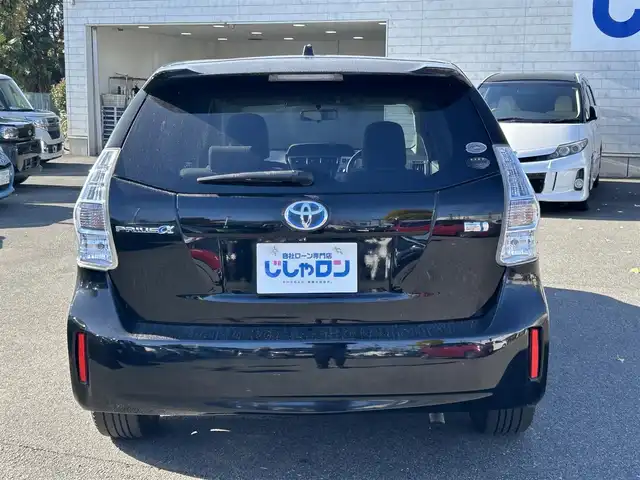 トヨタ プリウス α S 東京都 2012(平24)年 6.7万km ブラック 【(株)IDOMが運営する【じしゃロン昭島店】の自社ローン対象車両になります。こちらは現金ご利用時の価格です。自社ローンご希望の方は別途その旨お申付け下さい。】/純正ナビ（ＳＤ・ＤＶＤ・ＴＶ）/バックカメラ		/ETC/エンジンスタートボタン/スマートキー/純正フロアマット/純正ドアバイザー