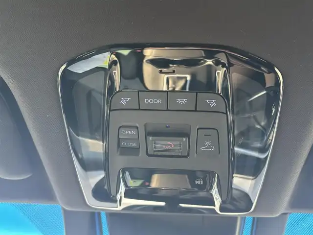 トヨタ ハリアー Z 奈良県 2021(令3)年 4.3万km ホワイトパールクリスタルシャイン パノラマムーンルーフ/純正12.3インチディスプレイオーディオ/（TV/BT/AppleCarPlay/AndroidAuto）/JBLプレミアムサウンドシステム/レーダークルーズコントロール/バックカメラ/ブラインドスポットモニター/前後コーナーセンサー/プリクラッシュセーフティ/レーンキープアシスト/パワーバックドア/ハーフレザーシート/運転席パワーシート/ヘッドアップディスプレイ/デジタルインナーミラー/ETC2.0/前方ドライブレコーダー/純正19インチAW