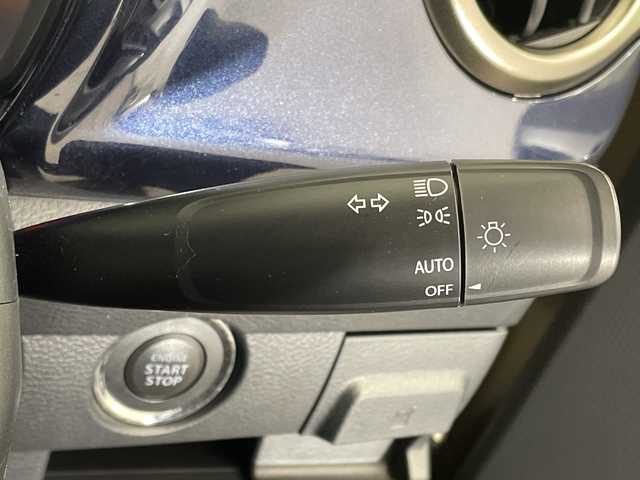 スズキ ハスラー Jスタイル Ⅲ 栃木県 2018(平30)年 2.2万km ブレイブカーキパール/スチールシルバー スズキセーフティサポート/禁煙車/ルーフレール/前席シートヒーター/HIDヘッドライト/ドラレコ/純正アルミホイール/ハーフレザーシート/プッシュスタート/スマートキー/オートライト/HIDヘッドライト/横滑り防止装置/フォグランプ/ドアバイザー/アイドリングストップ/革巻きステアリング/社外フロアマット