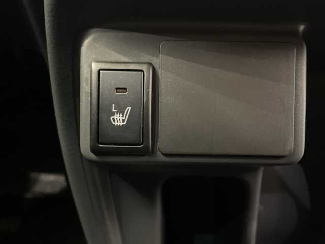 スズキ ハスラー Jスタイル Ⅲ 栃木県 2018(平30)年 2.2万km ブレイブカーキパール/スチールシルバー スズキセーフティサポート/禁煙車/ルーフレール/前席シートヒーター/HIDヘッドライト/ドラレコ/純正アルミホイール/ハーフレザーシート/プッシュスタート/スマートキー/オートライト/HIDヘッドライト/横滑り防止装置/フォグランプ/ドアバイザー/アイドリングストップ/革巻きステアリング/社外フロアマット