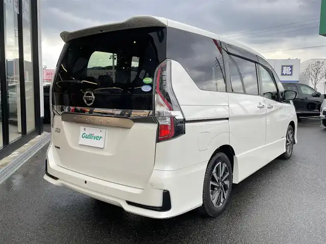 日産 セレナ ハイウェイスター V 兵庫県 2020(令2)年 3.8万km ブリリアントホワイトパール 全方位運転支援システム/インテリジェントエマージェンシーブレーキ/標識検知機能/踏み間違い衝突防止アシスト/車線逸脱防止支援システム/ブラインドスポットモニター/クリアランスソナー /プロパイロット/純正10インチSDナビ/　CD/DVD/Bluetooth/フルセグTV/アラウンドビューモニター/インテリジェントルームミラー/前後ドライブレコーダー/ビルトインETC/両側パワースライドドア (ハンズフリー付)/電子パーキングブレーキ/オートホールド/純正LEDヘッドライト/リアサンシェード/革巻きステアリング/電動格納ミラー/ドアバイザー/プッシュスタート/フロアマット/ISOFIX