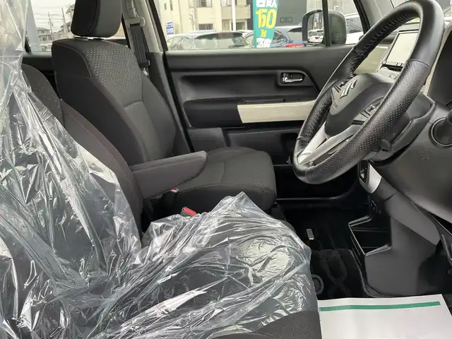 スズキ クロスビー HYBRID MV 石川県 2022(令4)年 5.2万km メロウディープレッドパール/ミネラルグレー2トーン 社外メモリーナビ/社外CD/ワンセグTV/スマートキー/プッシュスタート/純正アルミホイール/レーダークルーズ/レーダーブレーキ/シートヒーター/ETC/リヤパーキングセンサー/保証書