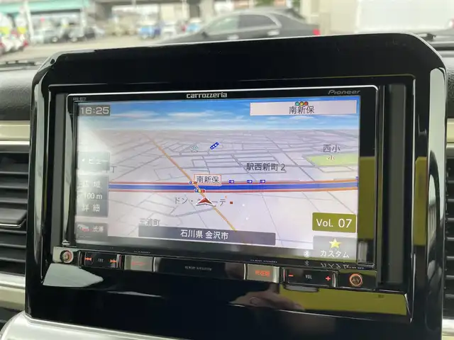 スズキ クロスビー HYBRID MV 石川県 2022(令4)年 5.2万km メロウディープレッドパール/ミネラルグレー2トーン 社外メモリーナビ/社外CD/ワンセグTV/スマートキー/プッシュスタート/純正アルミホイール/レーダークルーズ/レーダーブレーキ/シートヒーター/ETC/リヤパーキングセンサー/保証書
