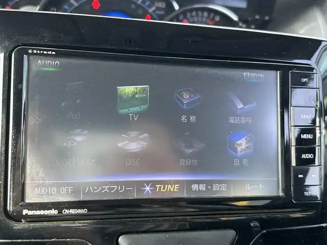 ダイハツ タント カスタム X SA Ⅲ 広島県 2018(平30)年 1.9万km ブラックマイカメタリック ストラーダ 7インチナビ CN-RE04WD/（AM/FM/TV/iPod/USB/SD/Bluetooth/AUX/VTR）/片側パワースライドドア/ETC/スマートアシスト3/・衝突警報機能（対車両・対歩行者）/・衝突回避支援ブレーキ（対車両・対歩行者）/・車線逸脱警報/・誤発進抑制制御機能（前方・後方）/・オートハイビーム機能/・SRS サイドエアバッグシステム/装備/・シートヒーター（D）/・オートエアコン/・オートライト/・LED ヘッドランプ＆フロントフォグランプ/・プッシュスタート/・純正14inAW