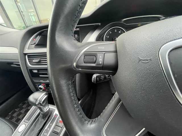 アウディ Ａ４ 2．0 TFSI 石川県 2014(平26)年 7.3万km グレイシアホワイトメタリック Audi MMI/(Bluetooth/フルセグTV)/ドライブレコーダー/バックカメラ/サイドアシスト/パワーシート/ETC/ウィンカーミラー/純正17インチアルミホイール/純正フロアマット/ABS/横滑り防止装置/レーンキープアシスト/盗難防止装置/コーナーセンサー(前後)/衝突被害軽減システム/スペアキー １本