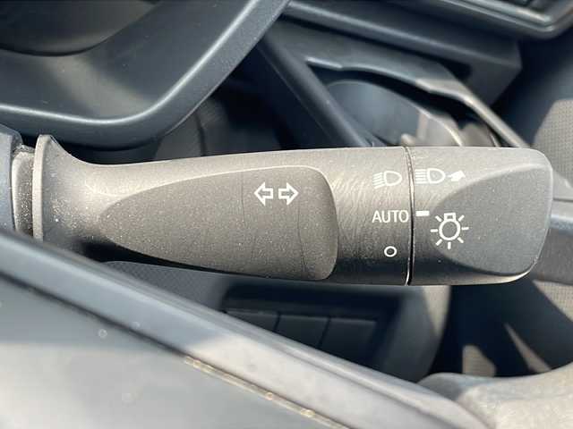 トヨタ ライズ X 三重県 2022(令4)年 2.6万km ブラックマイカメタリック 純正9型ディスプレイオーディオ/バックカメラ/社外前後ドライブレコーダー/ビルトインETC/LEDヘッドライト/フルセグTV/ステアリングリモコン/HDMI/アイドリングストップ/CarPlay/Android Auto/アイドリングストップ/禁煙車