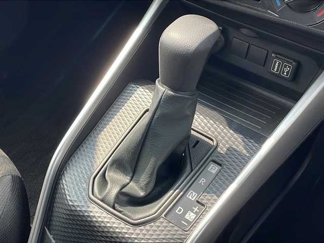 トヨタ ライズ X 三重県 2022(令4)年 2.6万km ブラックマイカメタリック 純正9型ディスプレイオーディオ/バックカメラ/社外前後ドライブレコーダー/ビルトインETC/LEDヘッドライト/フルセグTV/ステアリングリモコン/HDMI/アイドリングストップ/CarPlay/Android Auto/アイドリングストップ/禁煙車