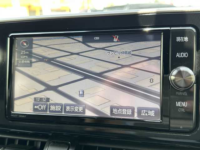 トヨタ Ｃ－ＨＲ G LEDエディション 群馬県 2017(平29)年 3.6万km ホワイトパールクリスタルシャイン ナビゲーション/フルセグテレビ/バックカメラ/ブルートゥース/ETC/衝突軽ブレーキ/アダプティブクルーズ/ブラインドスポットモニ/車線逸脱警報/コーナーセンサー/ＬＥＤライト/フォグランプ　/シートヒーター　/保証書/取扱説明書　/整備手帳　/スマートキーＸ２個