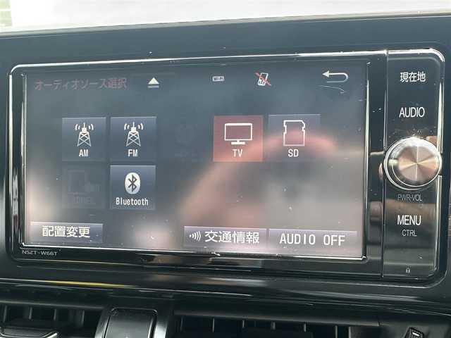 トヨタ Ｃ－ＨＲ G LEDエディション 群馬県 2017(平29)年 3.6万km ホワイトパールクリスタルシャイン ナビゲーション/フルセグテレビ/バックカメラ/ブルートゥース/ETC/衝突軽ブレーキ/アダプティブクルーズ/ブラインドスポットモニ/車線逸脱警報/コーナーセンサー/ＬＥＤライト/フォグランプ　/シートヒーター　/保証書/取扱説明書　/整備手帳　/スマートキーＸ２個