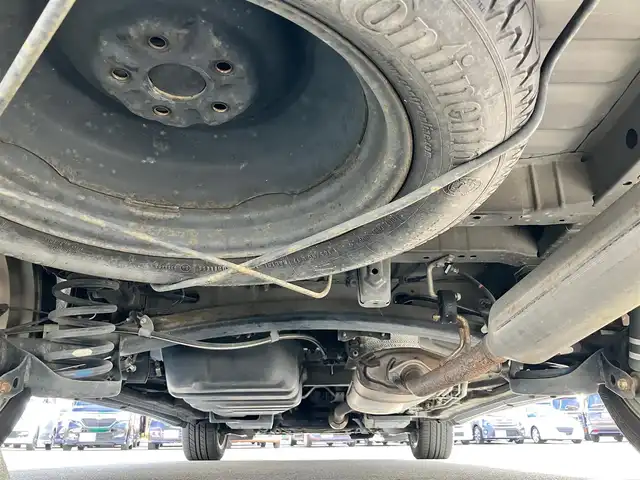 トヨタ ヴェルファイア 2．4Z プラチナセレクションⅡ 静岡県 2011(平23)年 7.4万km 黒 エンジンスタートボタン/パワーステアリング/パワーウィンドウ/スマートキー/Wオートエアコン/スペアキー１本/フリップダウンモニター/ETC/8インチナビ（CD/DVD/BT/フルセグ）/三列シート/オットマン/電動リアゲート/ウォークスルー/フロアマット/両側パワースライドドア/純正アルミホイール/ABS/横滑り防止装置/コーナーセンサー前後/オートライト/W＋サイドエアバック/カーテンエアバック