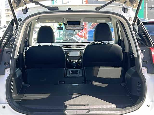 日産 エクストレイル 20Xi 茨城県 2019(平31)年 8.2万km ブリリアントホワイトパール 純正メモリナビ【MM318D-W】/(地デジTV・CD・DVD・BT・ラジオ再生)/レーダークルーズコントロール/レーンアシスト/衝突軽減ブレーキ/アラウンドビュー/カプロンシート/電動リアゲート/ETC/ドライブレコーダー/オートライト/LEDヘッドライト/純正18inアルミホイール/純正フロアマット/スマートキー