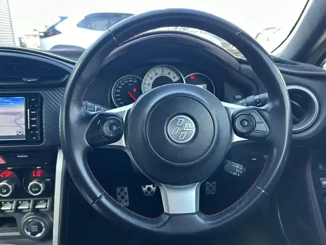 トヨタ ８６ GT 道南・函館 2018(平30)年 8.2万km ピュアレッド ・社外メモリナビ/・フルセグTV/・前方ドライブレコーダー/・ETC/・モデリスタエアロ/・クルーズコントロール/・LEDヘッドライト/・オートライト/・スマートキー/・エンジンプッシュスタート