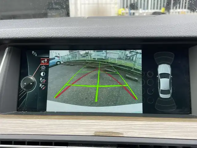 ＢＭＷ ５２３ｉ モダン 神奈川県 2014(平26)年 4.5万km アルピンホワイトⅢ プッシュスタート/Bluetooth/電動シート/ステアリングリモコン/クルーズコントロール/電動ステアリング調整/電動パーキングブレーキ/オートブレーキホールド/ビルトインETC