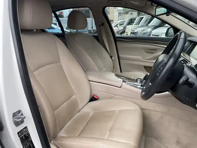 ＢＭＷ ５２３ｉ モダン 神奈川県 2014(平26)年 4.5万km アルピンホワイトⅢ プッシュスタート/Bluetooth/電動シート/ステアリングリモコン/クルーズコントロール/電動ステアリング調整/電動パーキングブレーキ/オートブレーキホールド/ビルトインETC