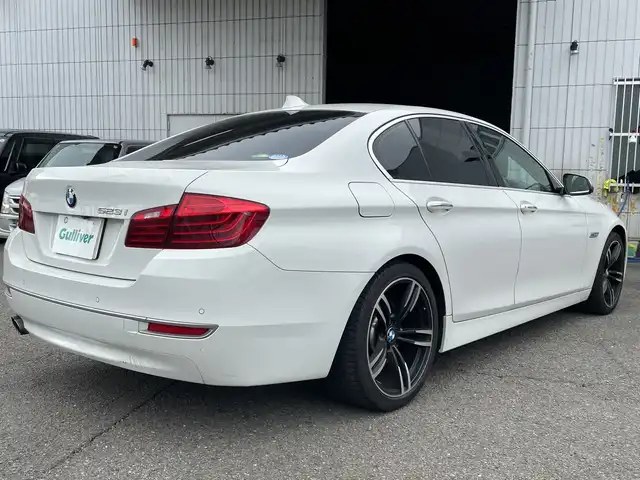 ＢＭＷ ５２３ｉ モダン 神奈川県 2014(平26)年 4.5万km アルピンホワイトⅢ プッシュスタート/Bluetooth/電動シート/ステアリングリモコン/クルーズコントロール/電動ステアリング調整/電動パーキングブレーキ/オートブレーキホールド/ビルトインETC