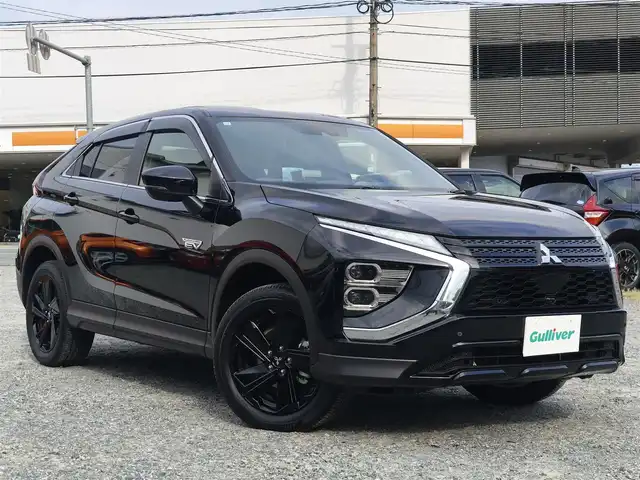 三菱 エクリプス クロス ＰＨＥＶ ブラックエディション 熊本県 2023(令5)年 0.9万km アメジストブラック 純正スマートフォン連動ナビ/【フルセグTV/Bluetooth再生/AppleCarPlay】/全方位モニター/マイプロパイロット/衝突被害軽減ブレーキシステム/車線逸脱警報システム/レーダークルーズコントロール/パドルシフト/オートマチックハイビーム/レインセンサー/パーキングセンサー/ヘッドアップディスプレイ/パワーバックドア/ステアリングヒーター/シートヒーター/純正18インチAW/ETC/取扱説明書/保証書/スペアキー