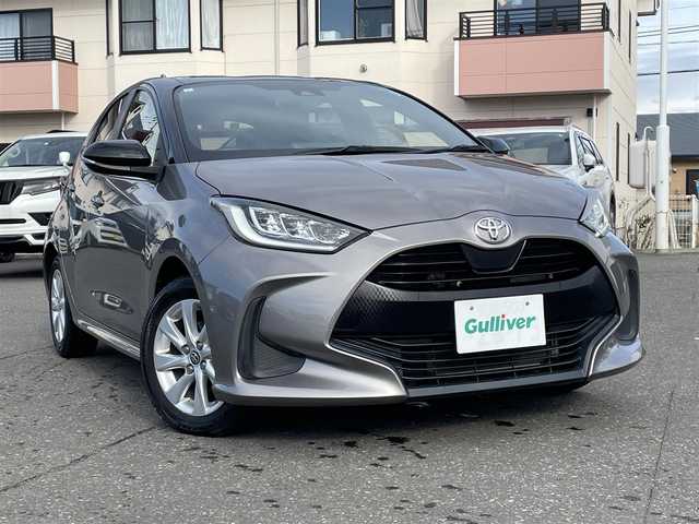 トヨタ ヤリス Z 道央・札幌 2021(令3)年 4.2万km ブラック/アバンギャルドブロンズメタリック 登録時走行距離41339km/６速マニュアル/純正ナビ（FM/AM/BT)/バックカメラ/ウィンカーミラー/クルーズコントロール/プッシュスタート/ビルトインETC/スペアキー×１/USB入力端子/シートヒーター（運転席/助手席）/純正フロアマット/横滑り防止装置/衝突軽減ブレーキ/レーンキープアシスト/オートライト/オートマチックハイビーム/ステアリングスイッチ/ステアリングヒーター/革巻きステアリング/ヘッドライトレベライザー/ワイパー間欠時間コントローラー/ブラインドスポットモニター/電動格納ミラー/バニティミラー