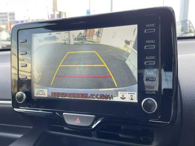 トヨタ ヤリス Z 道央・札幌 2021(令3)年 4.2万km ブラック/アバンギャルドブロンズメタリック 登録時走行距離41339km/６速マニュアル/純正ナビ（FM/AM/BT)/バックカメラ/ウィンカーミラー/クルーズコントロール/プッシュスタート/ビルトインETC/スペアキー×１/USB入力端子/シートヒーター（運転席/助手席）/純正フロアマット/横滑り防止装置/衝突軽減ブレーキ/レーンキープアシスト/オートライト/オートマチックハイビーム/ステアリングスイッチ/ステアリングヒーター/革巻きステアリング/ヘッドライトレベライザー/ワイパー間欠時間コントローラー/ブラインドスポットモニター/電動格納ミラー/バニティミラー