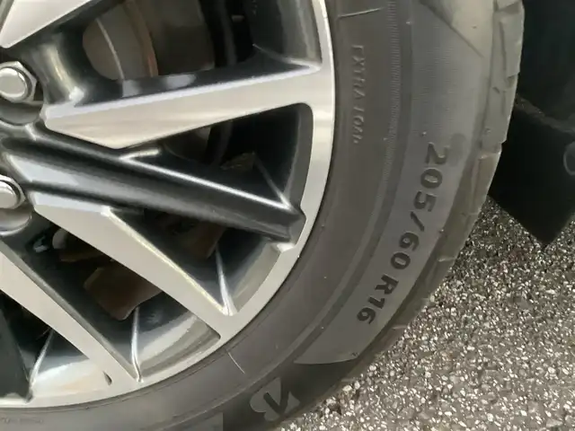 トヨタ ノア Si ダブルバイビー 千葉県 2017(平29)年 7.8万km ホワイトパールクリスタルシャイン ワンオーナー /両側パワースライドドア /純正10インチナビゲーション/バックカメラ/スマートキー×2/純正LEDヘッドライト/Auto格納ミラー/衝突軽減ブレーキ/フリップダウンモニター/ETC