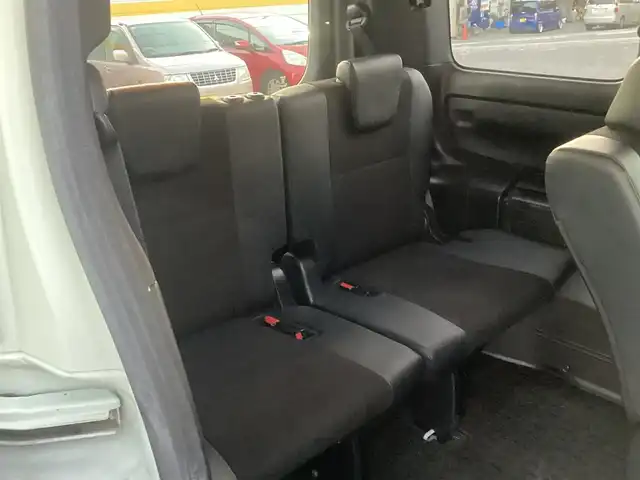 トヨタ ノア Si ダブルバイビー 千葉県 2017(平29)年 7.8万km ホワイトパールクリスタルシャイン ワンオーナー /両側パワースライドドア /純正10インチナビゲーション/バックカメラ/スマートキー×2/純正LEDヘッドライト/Auto格納ミラー/衝突軽減ブレーキ/フリップダウンモニター/ETC