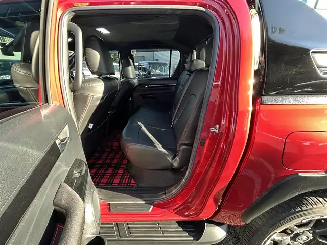 トヨタ ハイラックス Z ブラックラリーエディション 東京都 2019(平31)年 4.5万km クリムゾンスパークレッドM ワンオーナー/2インチリフトアップ/タイ・トヨタ製ベッドライナー/CARRYBOYS製電動トノカバー(CB796)/KENWOOD製9インチフローティングナビ/フルセグTV/DVD再生/Bluetoothオーディオ/バックカメラ/ETC2.0/Clazzio製シートカバー/コムテック製ドライブレコーダー(ZDR026)/ボンネットプロテクター/サイドステップ/LEDヘッドランプ/LEDフォグランプ/スマートキー×2