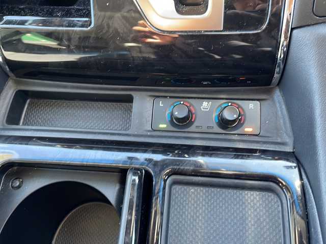 トヨタ アルファード S Cパッケージ 静岡県 2020(令2)年 3.2万km ホワイトパールクリスタルシャイン /DAナビ/地デジTV//純正CD/DVD/Bluetooth//バックカメラ//フリップダウンリアモニター//両側パワースライドドア//サンルーフ//デジタルインナーミラー//パワーバックドア//セーフティセンス//レーダークルーズコントロール//ブラインドスポットモニター//合成シート//シートヒーター/エアシート//純正18インチAW//2.0ETC//保証書//取説