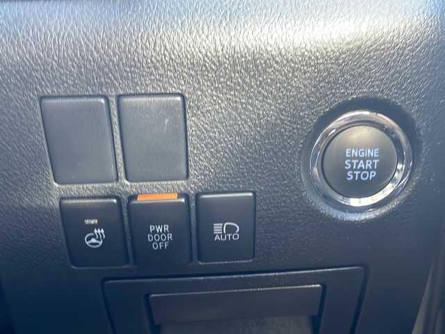 トヨタ アルファード S Cパッケージ 静岡県 2020(令2)年 3.2万km ホワイトパールクリスタルシャイン /DAナビ/地デジTV//純正CD/DVD/Bluetooth//バックカメラ//フリップダウンリアモニター//両側パワースライドドア//サンルーフ//デジタルインナーミラー//パワーバックドア//セーフティセンス//レーダークルーズコントロール//ブラインドスポットモニター//合成シート//シートヒーター/エアシート//純正18インチAW//2.0ETC//保証書//取説